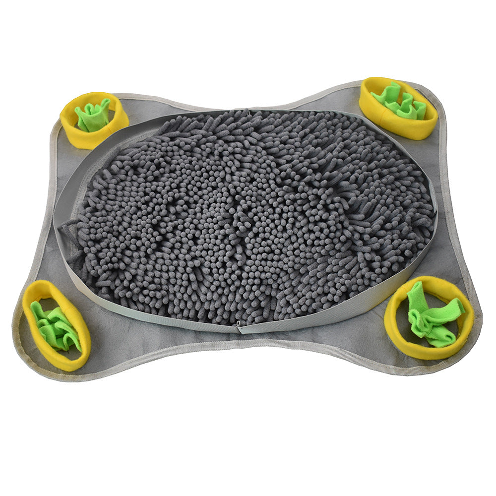 Interactive Sniffing Mat for Dogs and Cats for Slow Feeding
